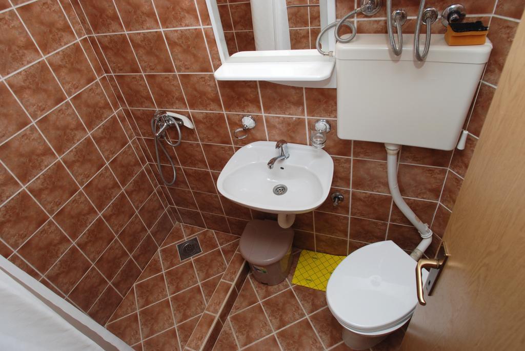 Apartments Slavica Rafailovici Budva Room photo