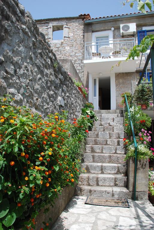 Apartments Slavica Rafailovici Budva Exterior photo